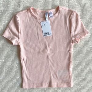 H&M Ribbed Tee